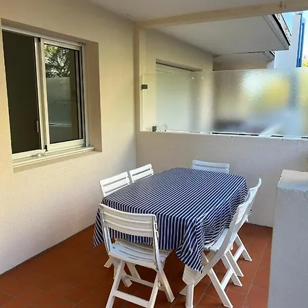 Apartment Near The 31 M With Balconypool *